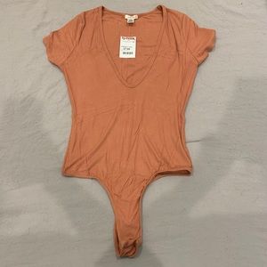 Tshirt Bodysuit
